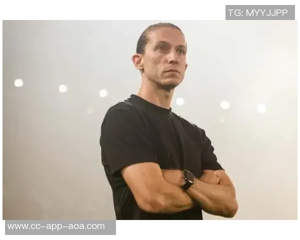 弗拉门戈总监盛赞费利佩路易斯具备欧洲执教能力 弗拉门戈总监盛赞费利佩路易斯具备欧洲执教能力