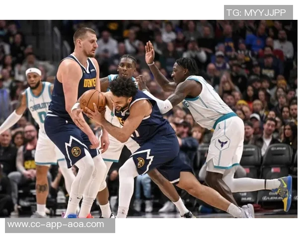 今日掘金迎战老鹰穆雷缺阵戈登布劳恩布朗三人状态回暖能否助力球队取胜